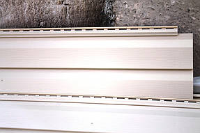 Для наружной обшивки идеально подойдёт сайдинг, прочный, надёжный, устойчивый к механическим повреждениям.