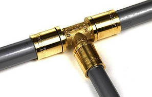 Обтискний фітинг