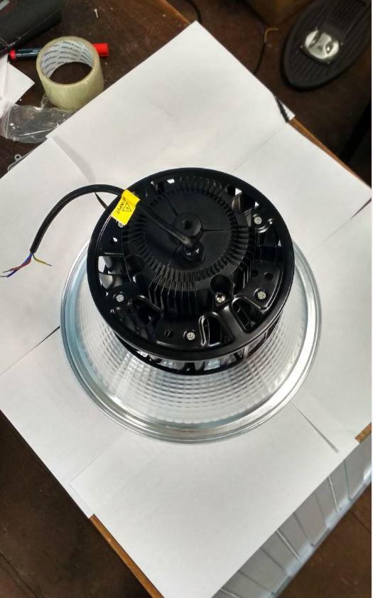 Світлодіодний світильник highbay 100 12000 W Lm