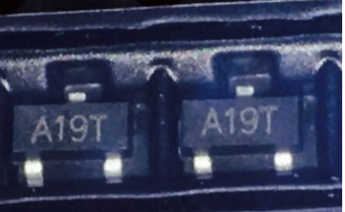 AO3401A, Транзистор P-MOSFET 30В 4А [SOT-23-3], фото 1