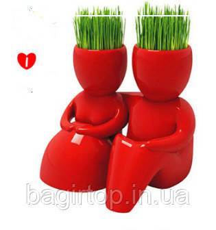 Трав'янчик керамічний червоний подвійний — пара сидить