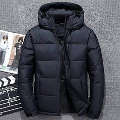 Зимова чоловіча куртка з капюшоном чорна