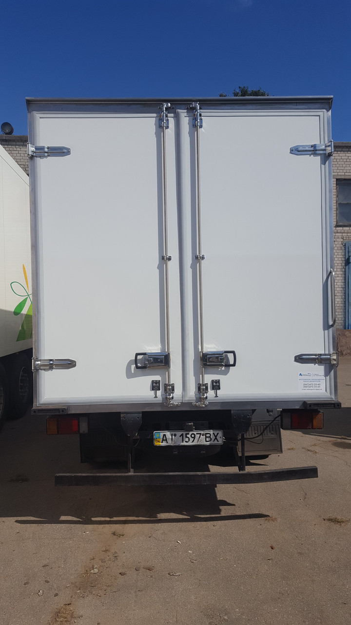 Ворота автомобільні сендвіч