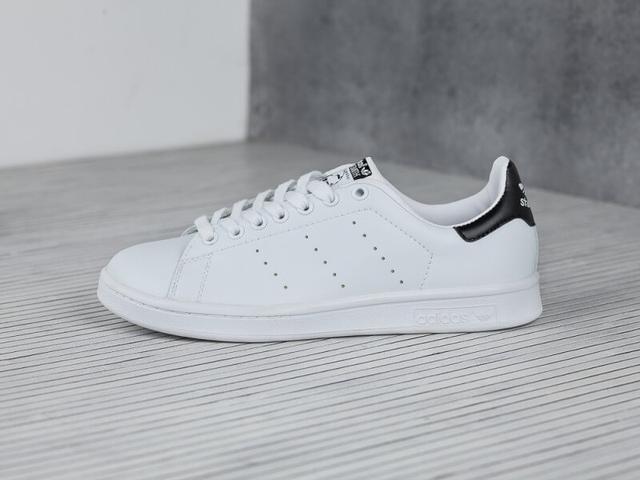 Adidas Stan Smith White Black