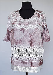 Блуза жіноча в кольорах з округлим вирізом 