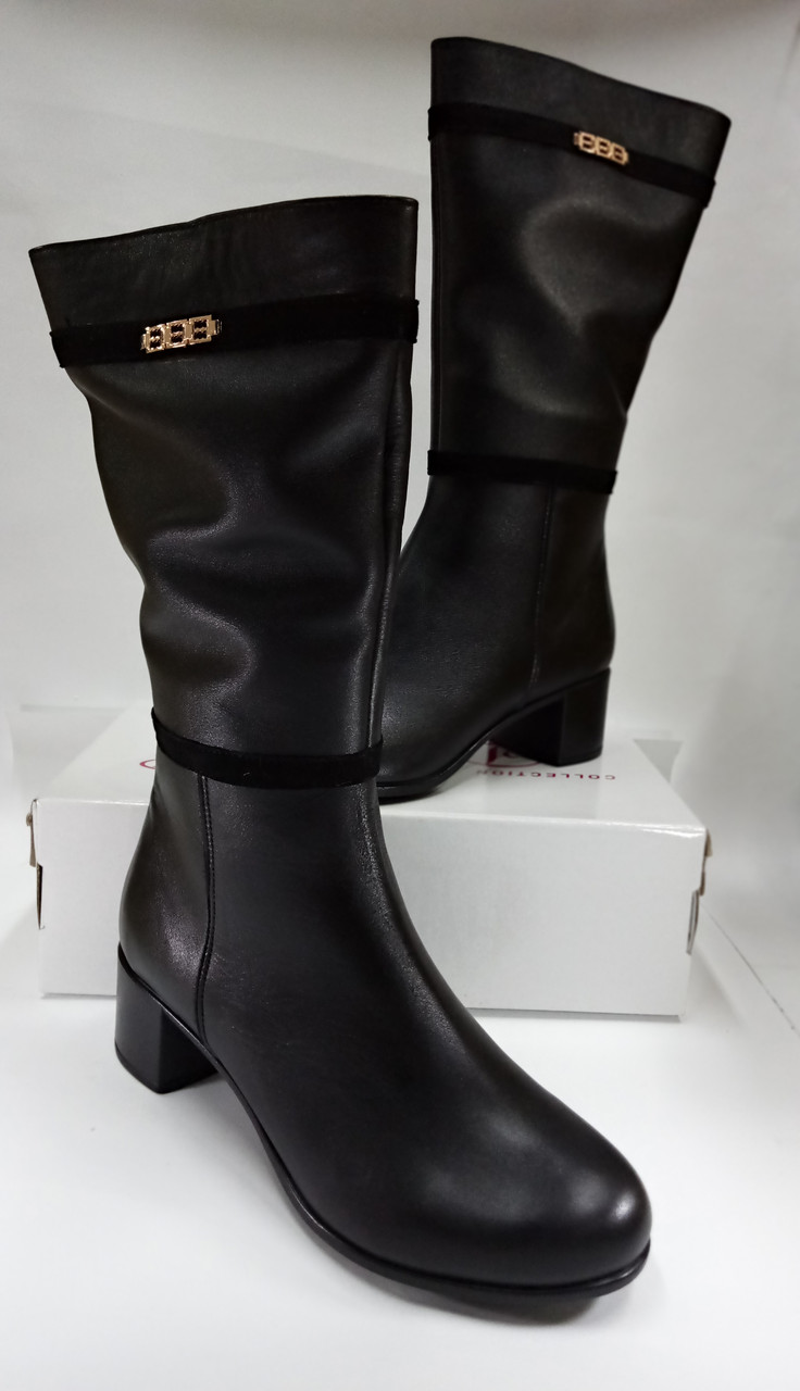 Жіночі демісезонні чобітки МЗС 22347 чорні, шкіряні на маленькому підборах.