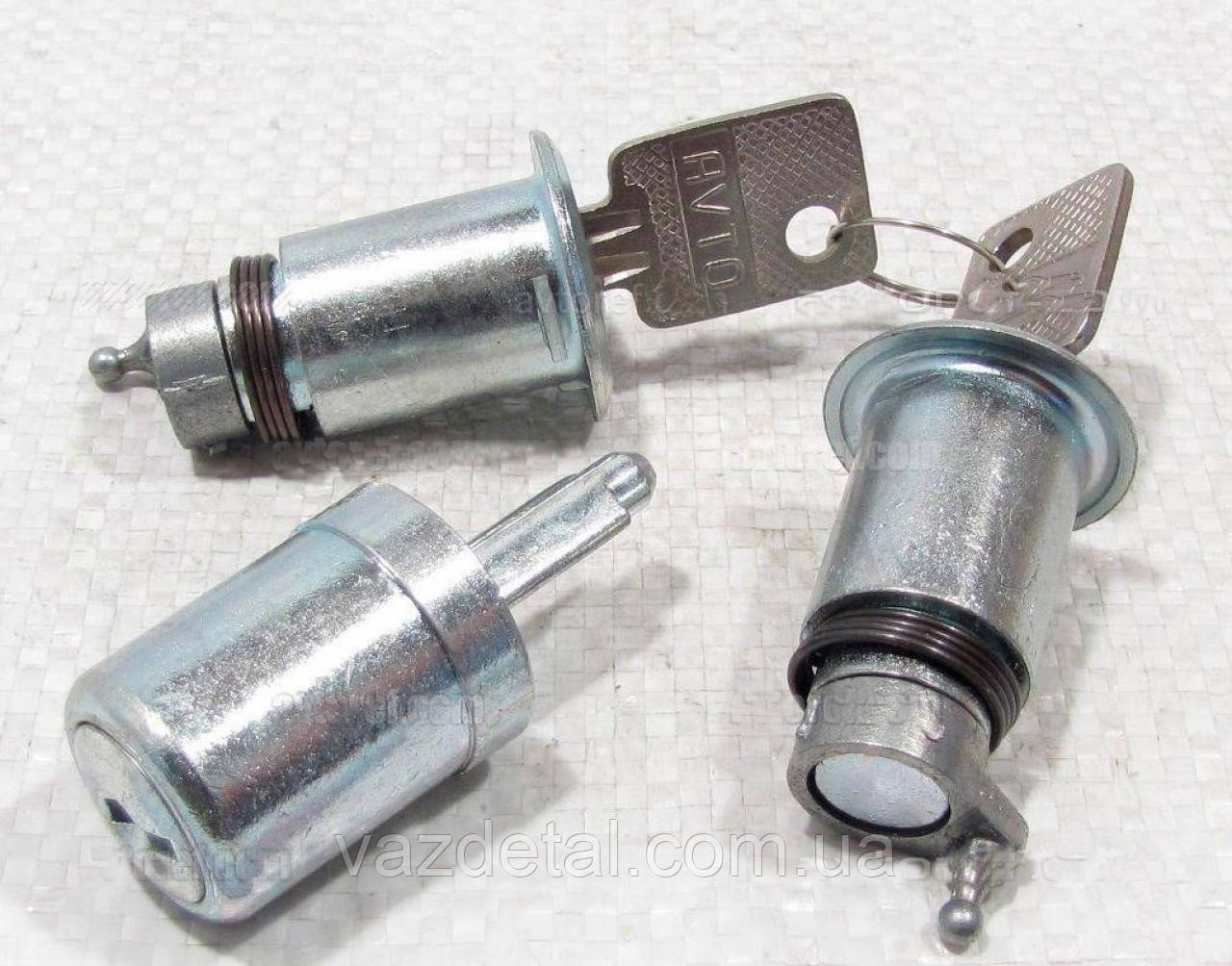 Личинка Замка ЗАЗ Таврия Славута 3шт — Купить Недорого на Bigl.ua ...