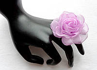 Кільце з квіткою з тканини ручної роботи "Троянда чайна бузкова"