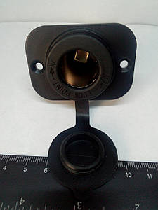 Гніздо прикурювача пластикове з кришкою збірне