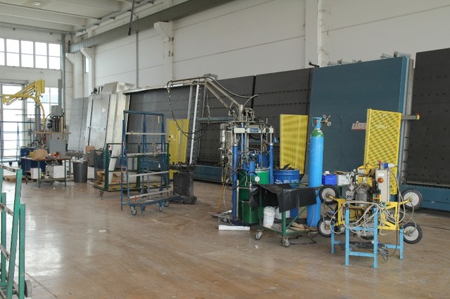 Склопакетна лінія Lisec 2700 X 3500 з роботом герметизації