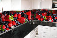Виниловый кухонный фартук Лесная ягода (ПВХ пленка самоклеющаяся скинали для кухни) 600*2500 мм