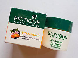 Крем для повік Біо Мигдаль, Biotique Bio Almond Under Eye Cream, 15 г