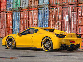 Ferrari 458 Spider в тюнинговом обважуванні від Novitec Rosso