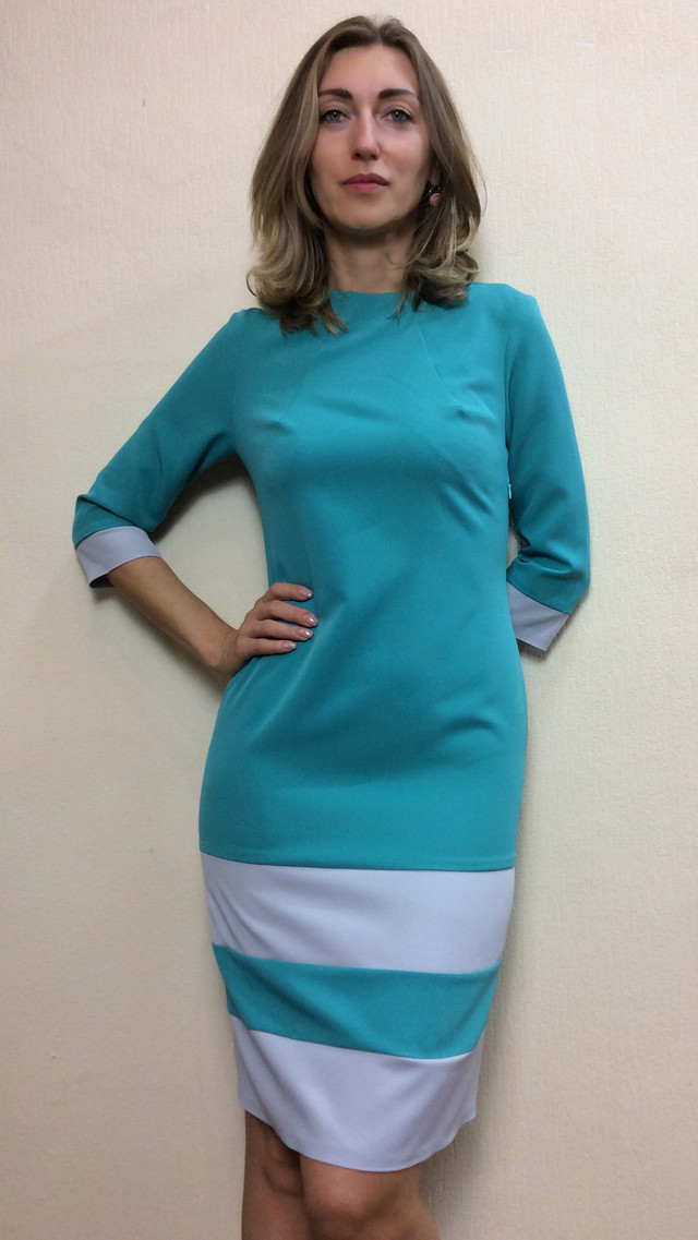 Офисное платье-футляр П230