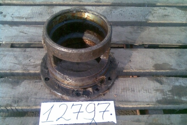 Стакан підшипників ЮМЗ правий Радянський, фото 1