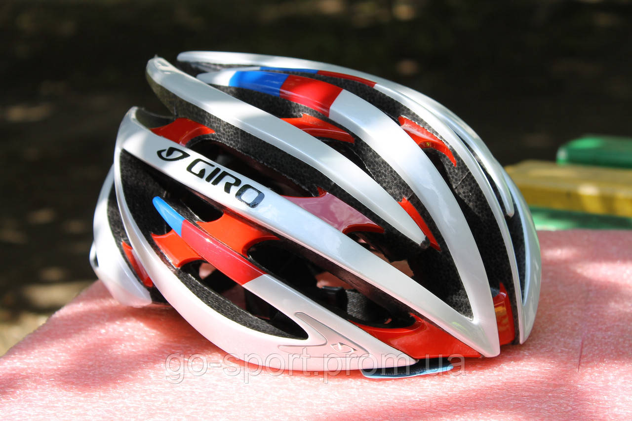 Велосипедний шолом Giro Aeon