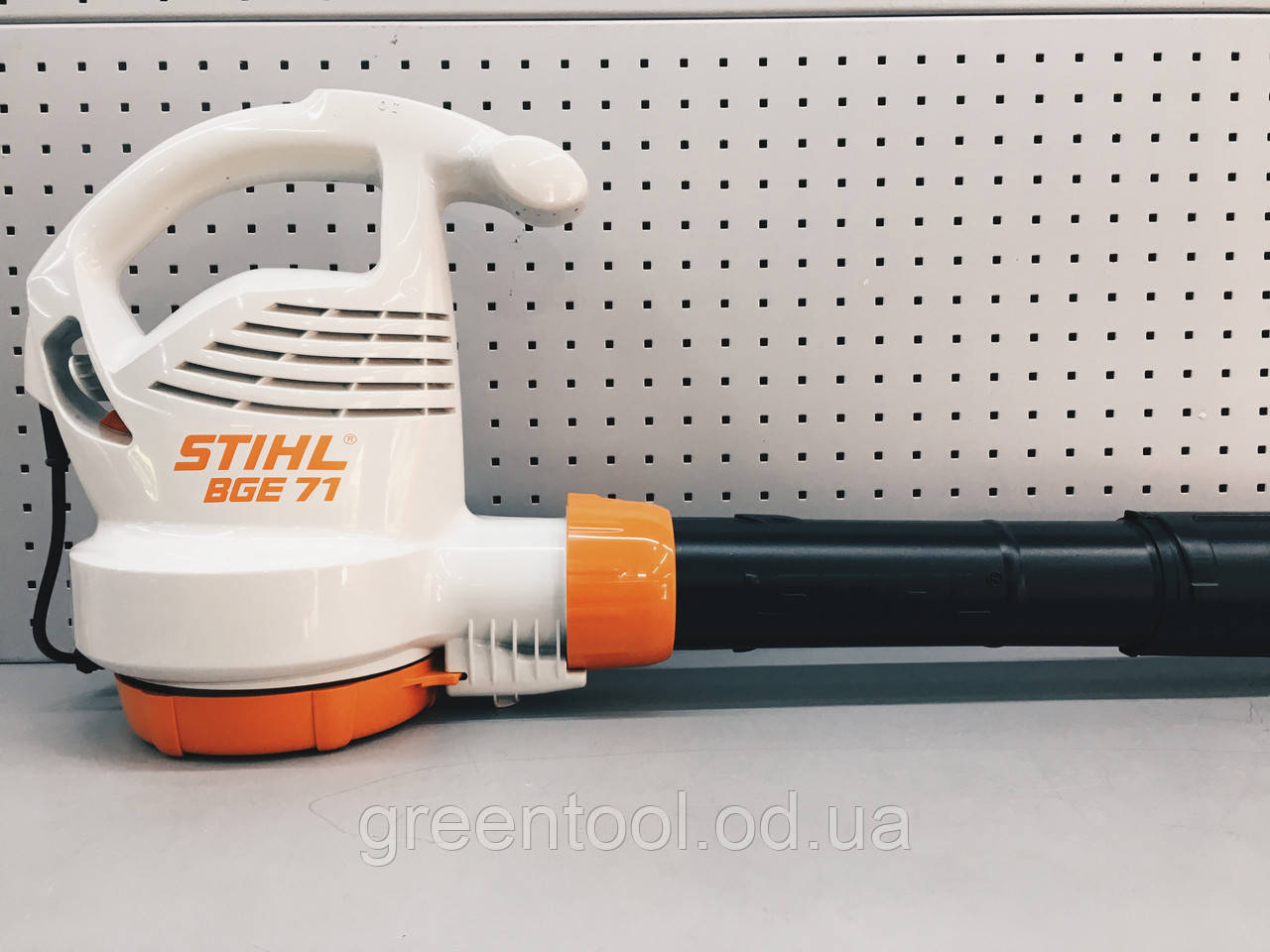 Електро-повітродувка STIHL BGE 71