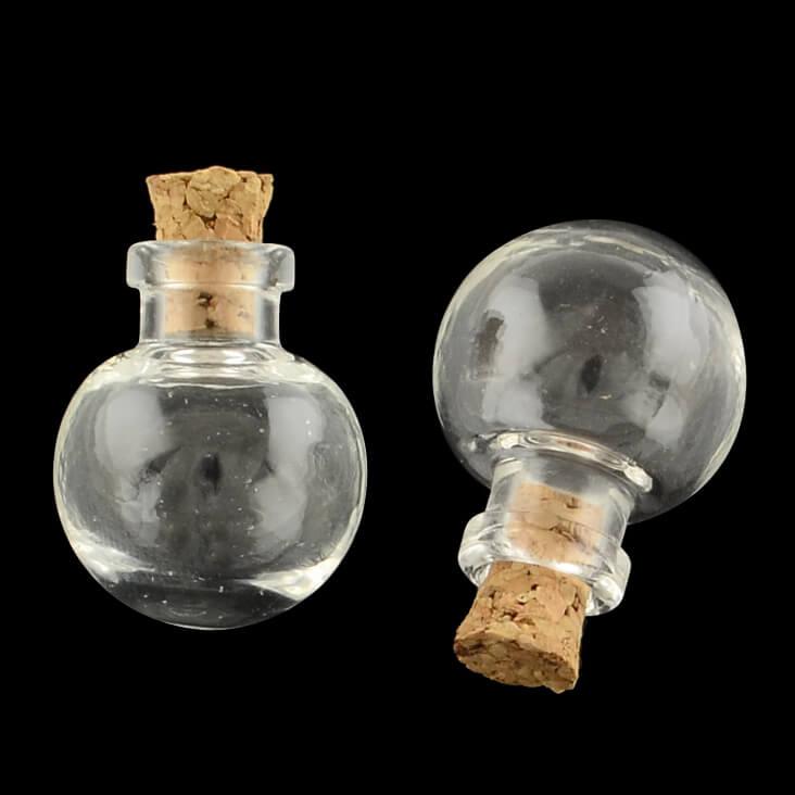 Стеклянный сосуд – история появления