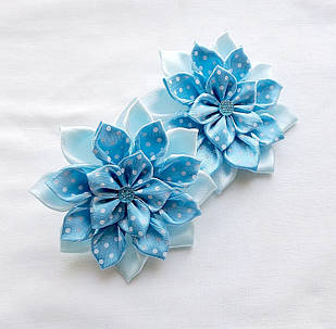 Гумка для волосся з квітами ручної роботи "Блакитний горошок"/// Гумка для волосся "Блакитний горошок"