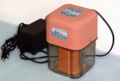 АП-1 (електроактиватор) — побутовий активатор води Жива та жива вода.