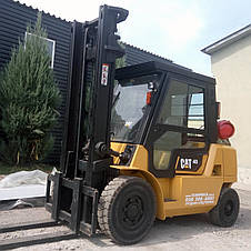 Японський газовий вилковий навантажувач 4 тонни Caterpillar GP40K б/у, фото 3