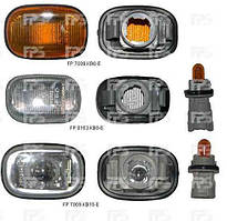 Вказівник повороту на крилі Toyota RAV-4 '01-06 лівий та правий, білий (прозорий) (TYC)