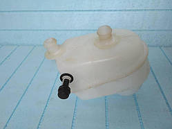 Бачок головного гальмівного на Lanos 1.6 під АБС