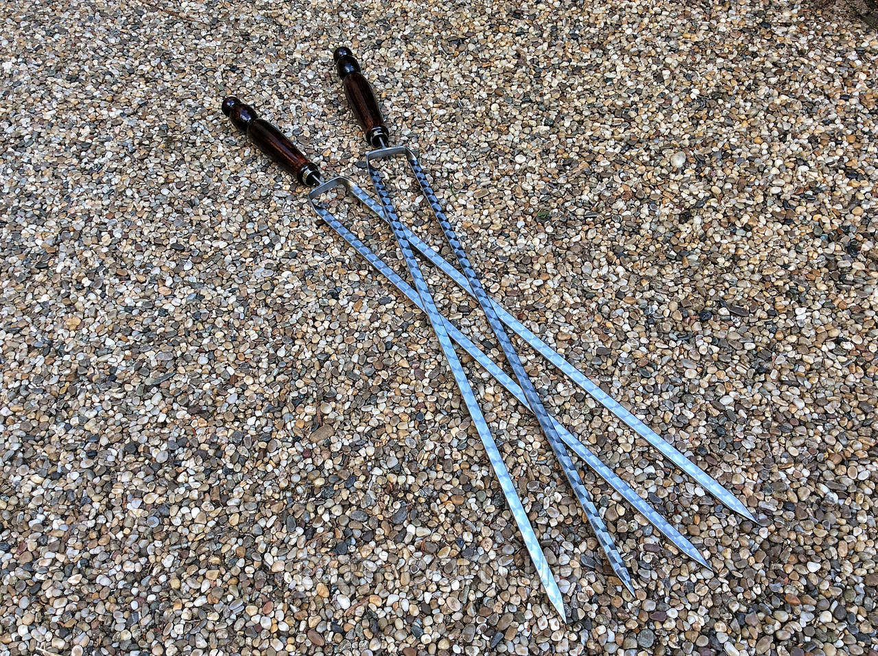 Двойные шампура с деревянной ручкой 70 см.