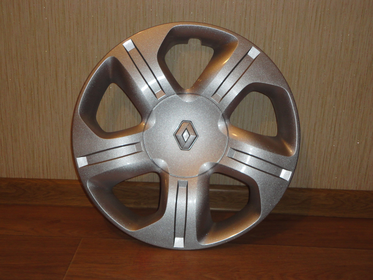 Оригинальные Колпаки на Renault (Рено) R15 / Оригинал - 40315 7322R --A ...