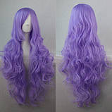 Перука фіолетова світла довга хвиляста з довгим чубчиком жіноча для жінок 80см зі штучного волосся, фото 2