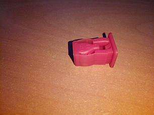 Кріплення накладки 17892080 IVECO, фото 3