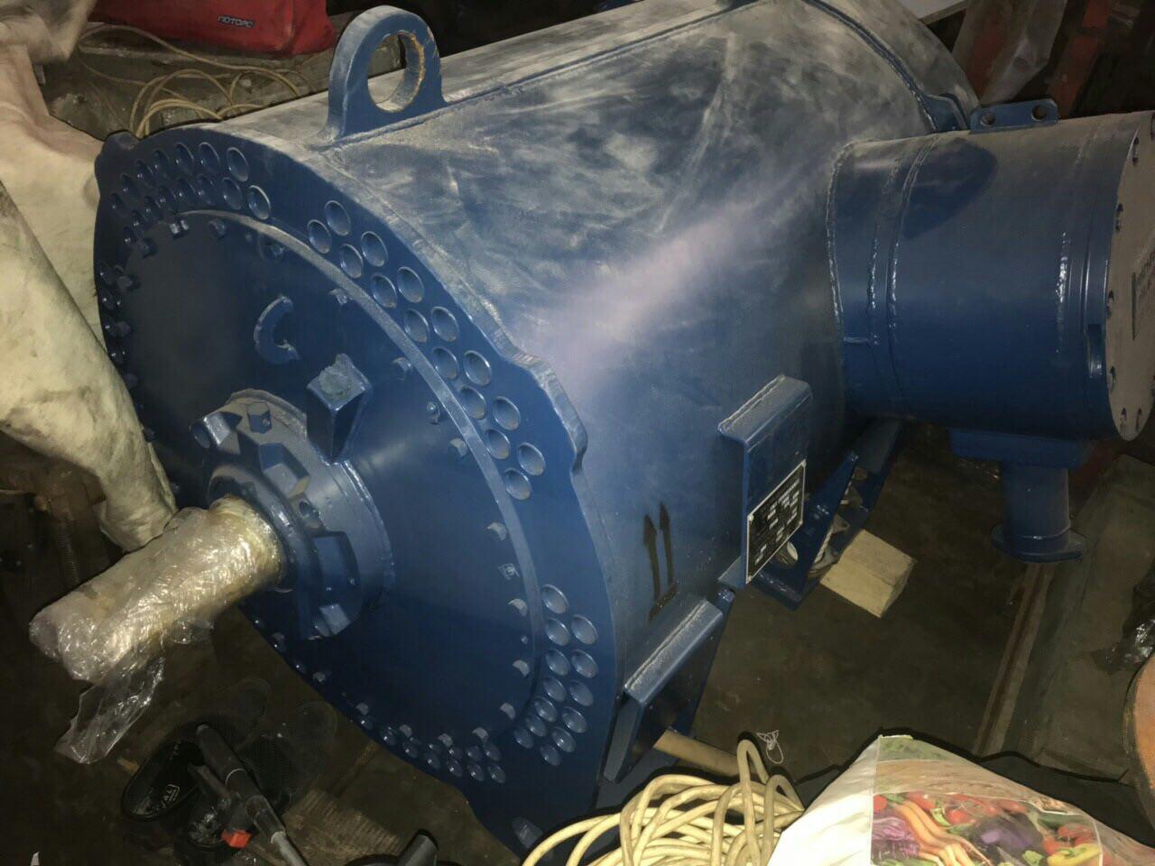 Електродвигун ВАО2-560S6 (ВАО2 560S6 400 кВт 1000 об/хв 6кВ)