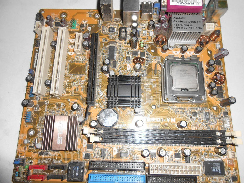 Материнська плата Asus P5RD1-vm (Підтримка двоядерних процесорів)