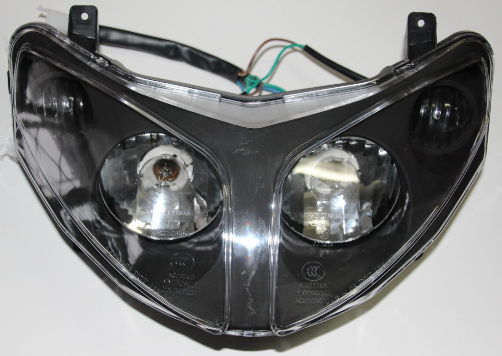 R1 - передня фара