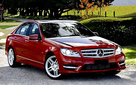 Диски і шини на Mercedes Benz C-Class W 204