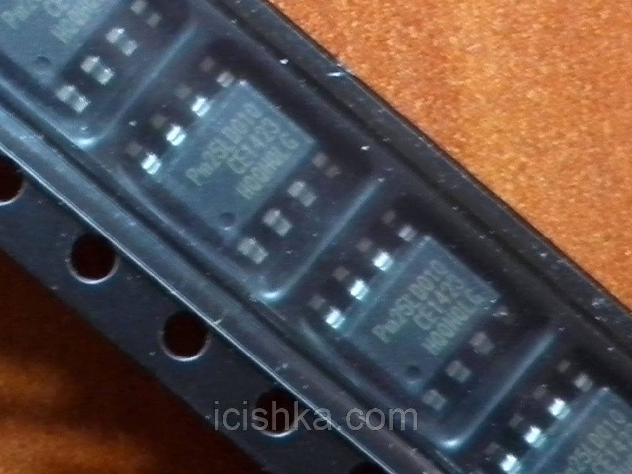 Pm25LD010CE / Pm25LD010 SOIC8 - 128kB SPI Flash (ref), фото 1