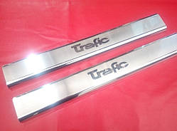 Накладки на пороги Renault Trafic 2014+