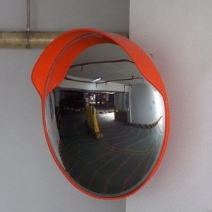 Вуличне сферичне дзеркало UNI 450 cap Megapllast Kladno