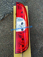 Ліхтар задній для Fiat Doblo '05-09 правий (MM)