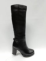 Чорні шкіряні зимові чоботи. Маленькі розміри (33).