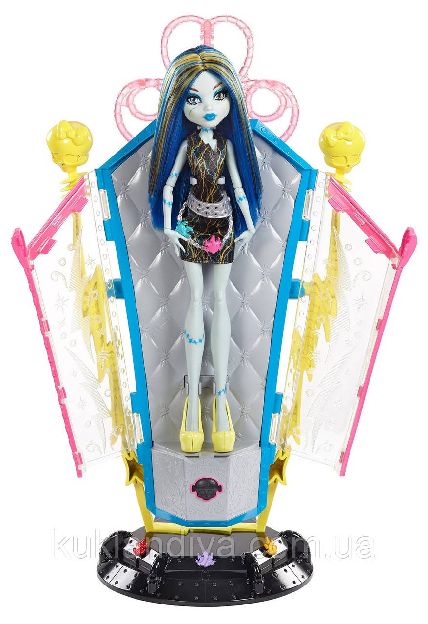 Лялька Френки Штейн і станція підзаряджання Monster High Freaky Fusion Recharge Chamber Frankie Stein