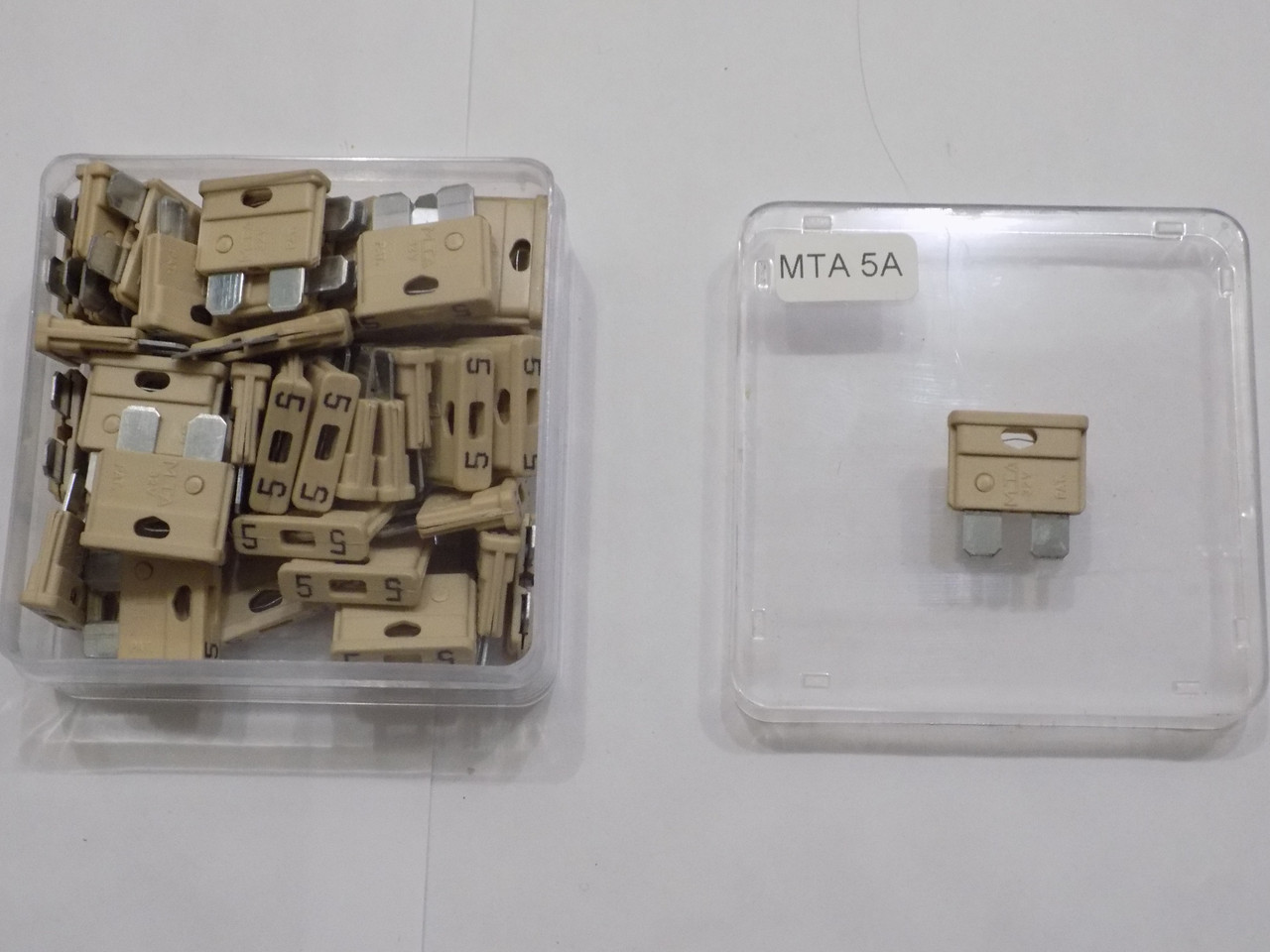 Запобіжник автомобільний MTA 5A "сірий" (виробництво MTA, Китай), фото 1