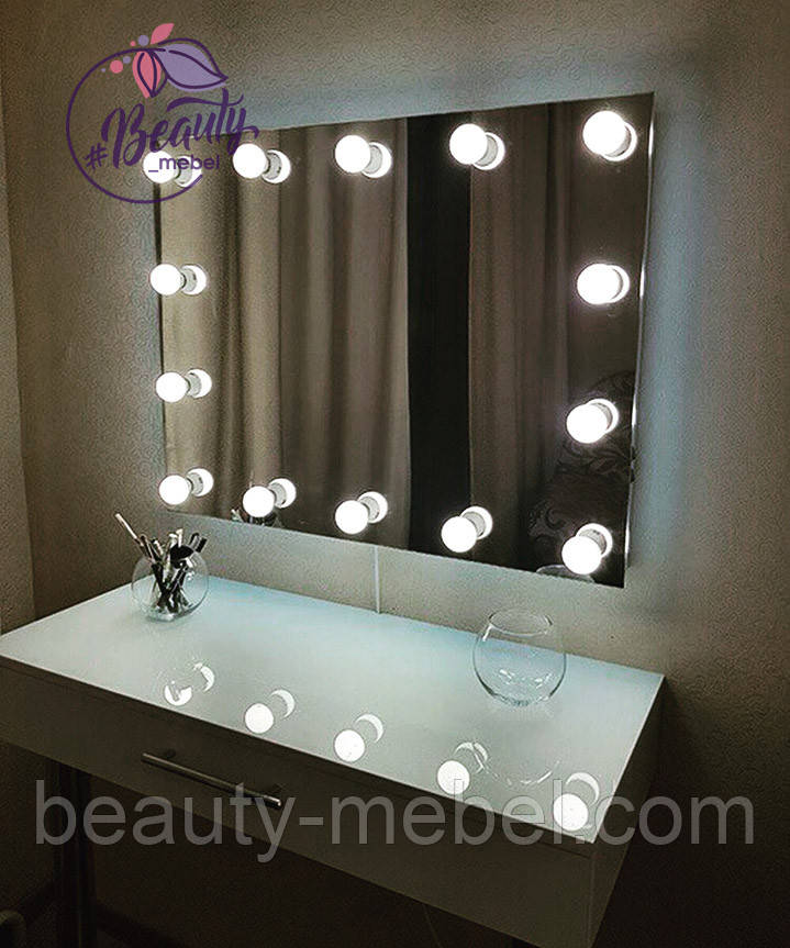 Навісне дзеркало без рами та з лампами, фото 1