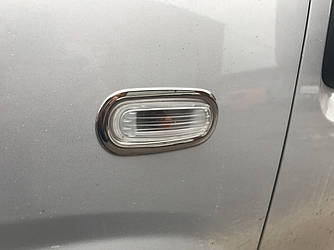 Обведення поворотника (2 шт., нерж.) - Opel Combo 2012-2018 рр ..