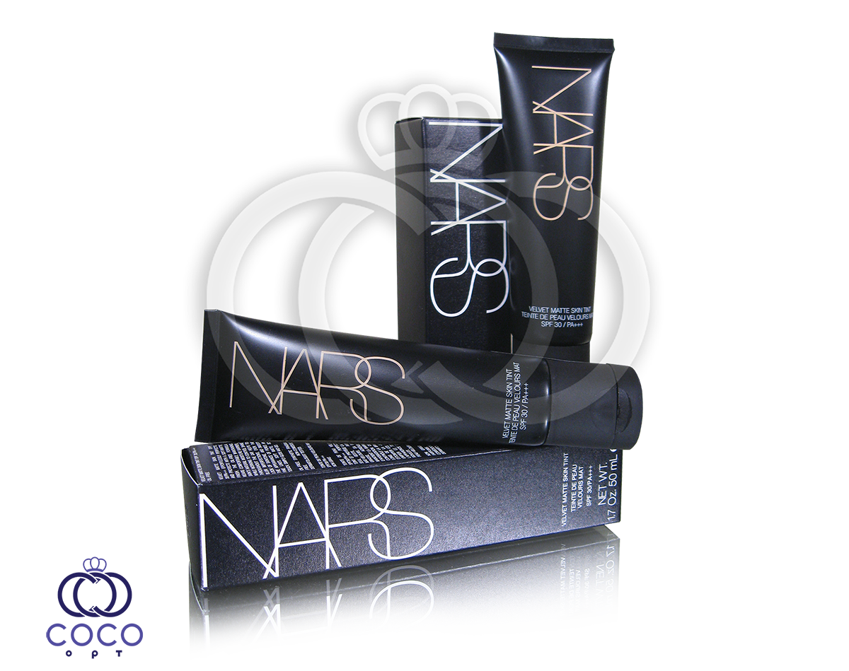 Тональна основа Nars Velvet Matte SPF30