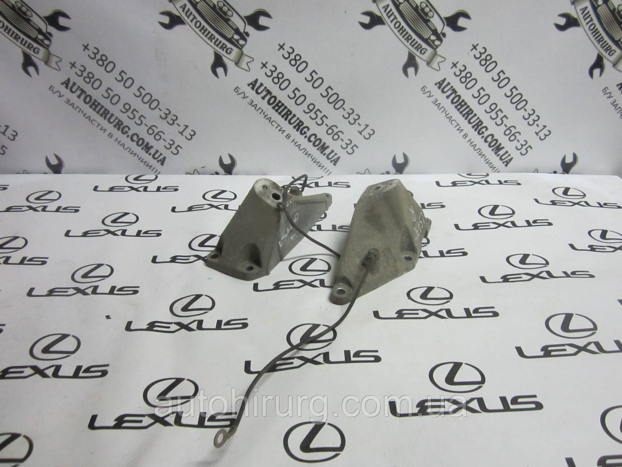 Права лапа двигуна lexus ls430, фото 1