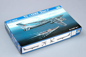 Ту-142МР BEAR-J. Збірна модель літака в масштабі 1/144. TRUMPETER 03905