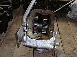 Коробка відбору потужності ЗІЛ-131 на лебідку