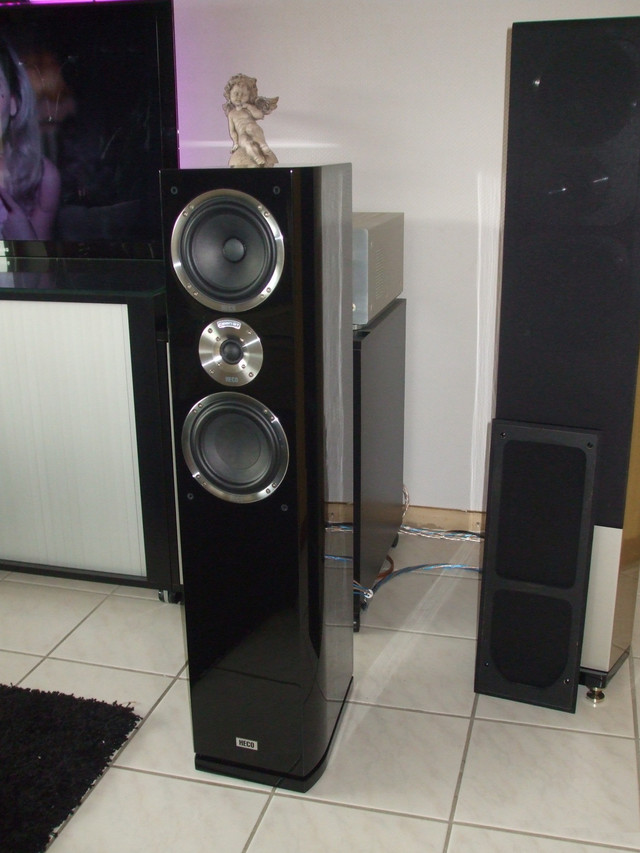 Акустична система HECO Celan GT 502 HG Black Home Theater