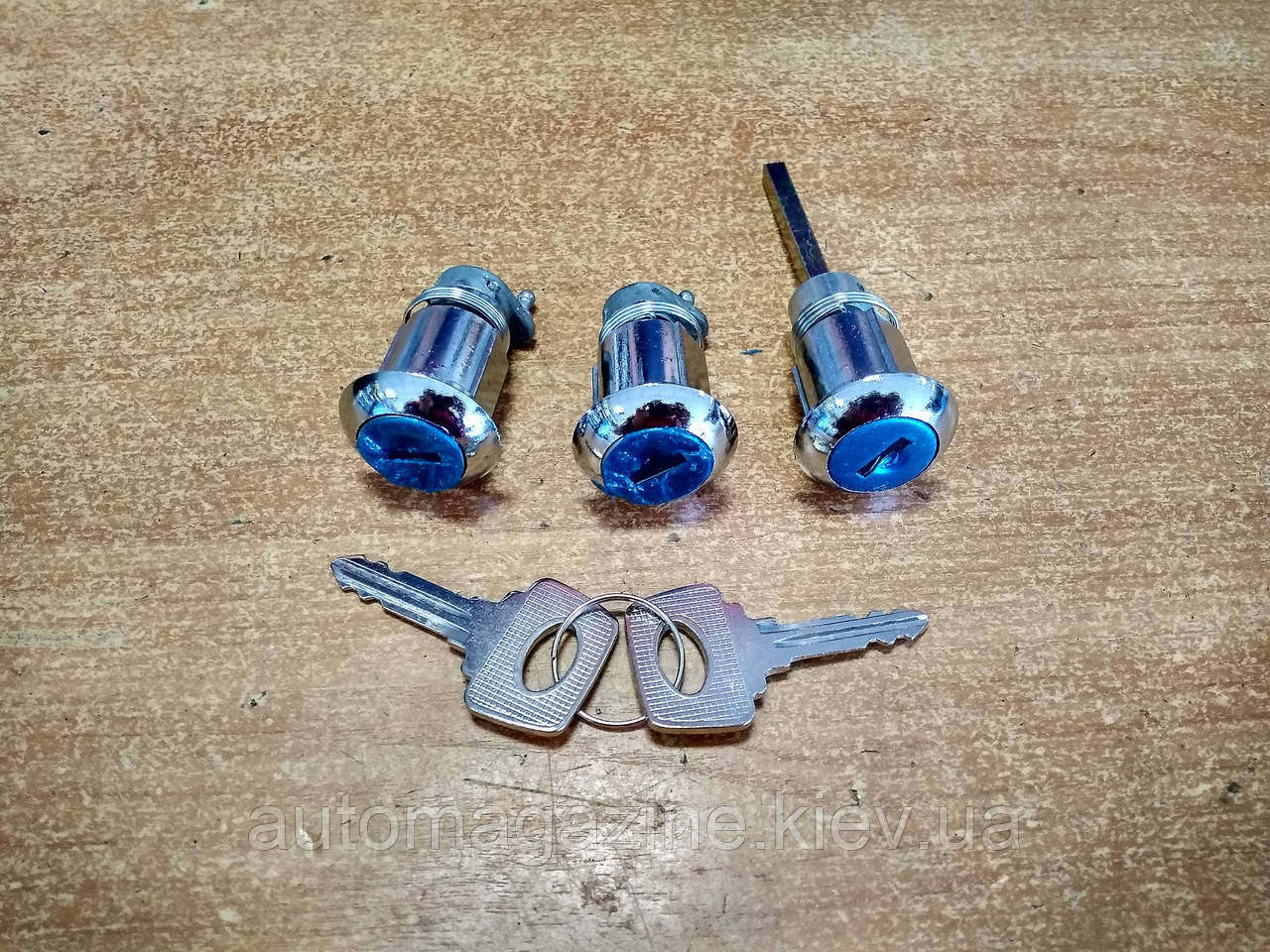 Замки (личинки) дверей Газель Бізнес (3 замки + 2 ключі)